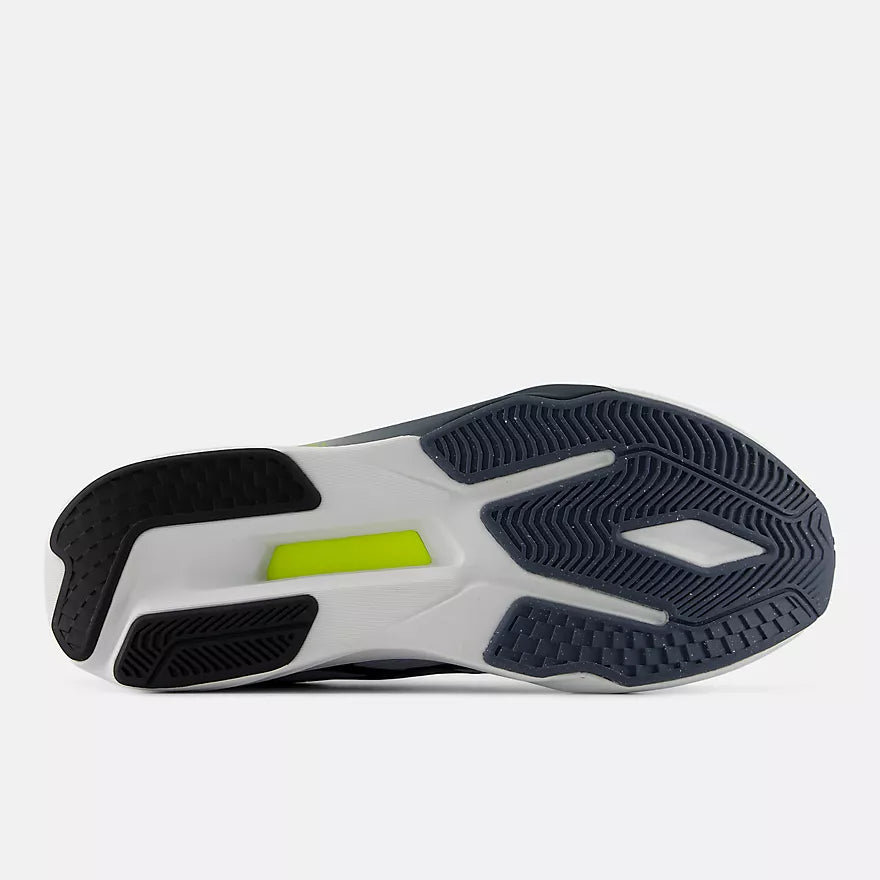 NEW BALANCE CHAUSSURES DE COURSE SUR ROUTE FUELCELL FLITE-R - HOMME