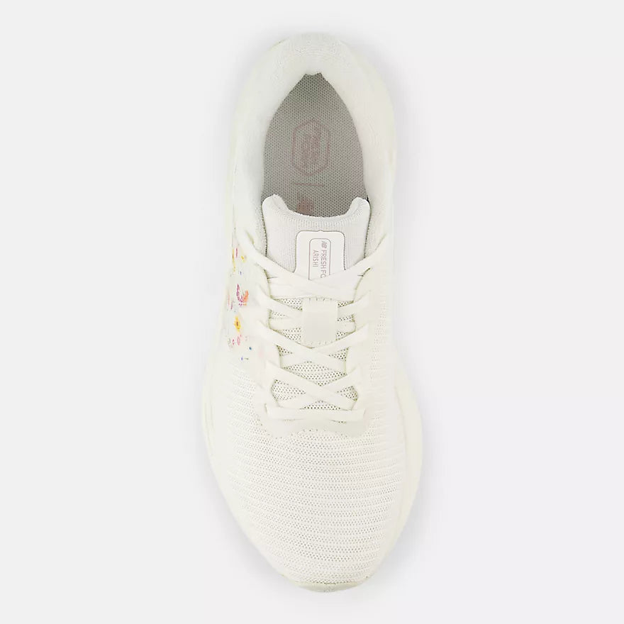 New Balance Chaussures De Course Sur Route Fresh Foam Arishi V4 - Femme