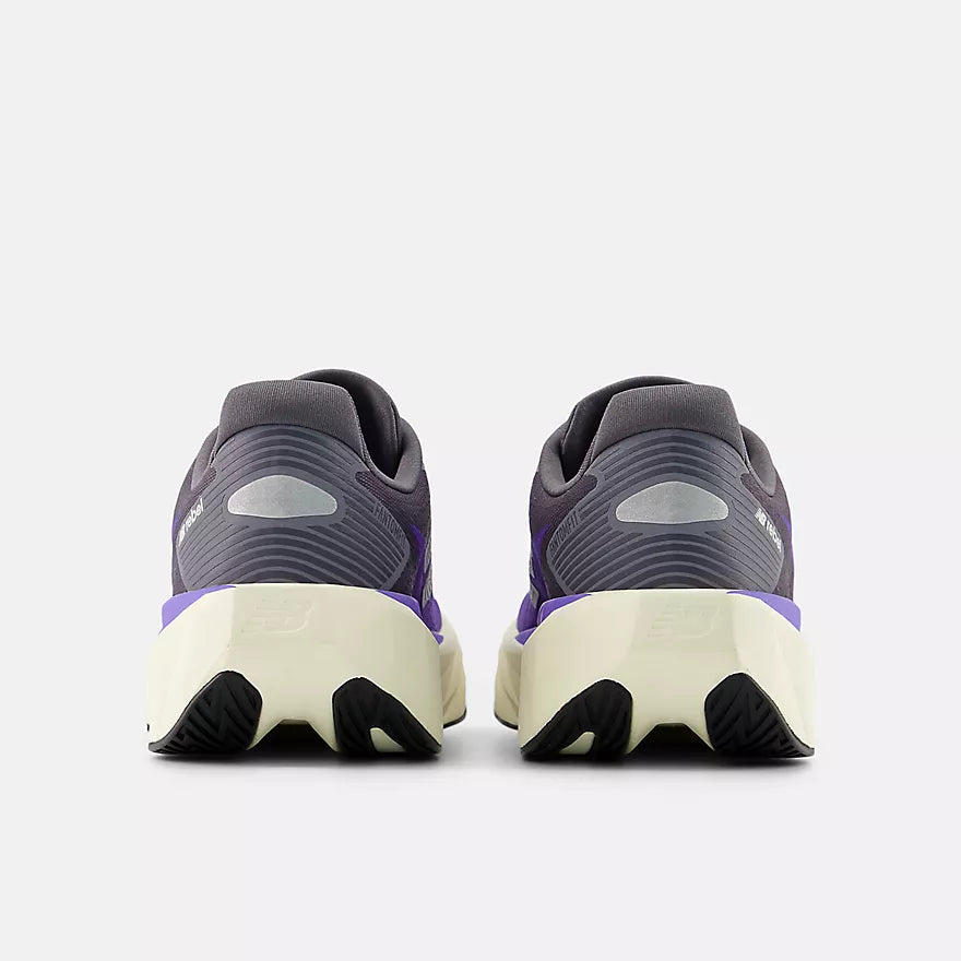 New Balance Chaussures De Course Sur Route Fuelcell Rebel V5 - Femme