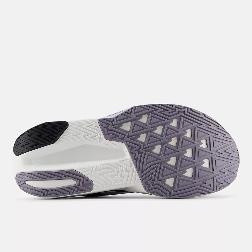 NEW BALANCE CHAUSSURES DE COURSE SUR ROUTE FUELCELL REBEL V5 - FEMME