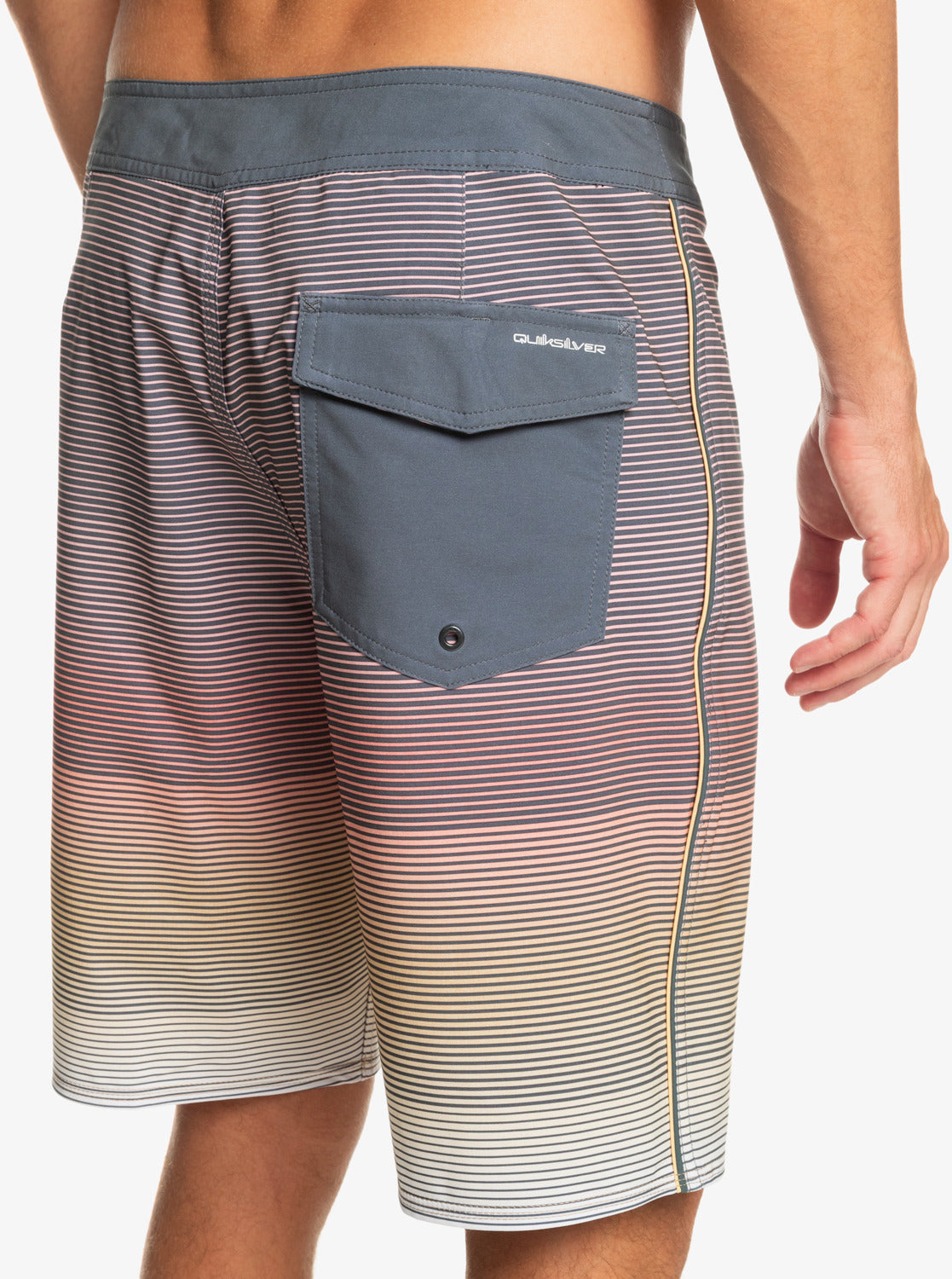 Quiksilver Short Massive 20 Po -Homme