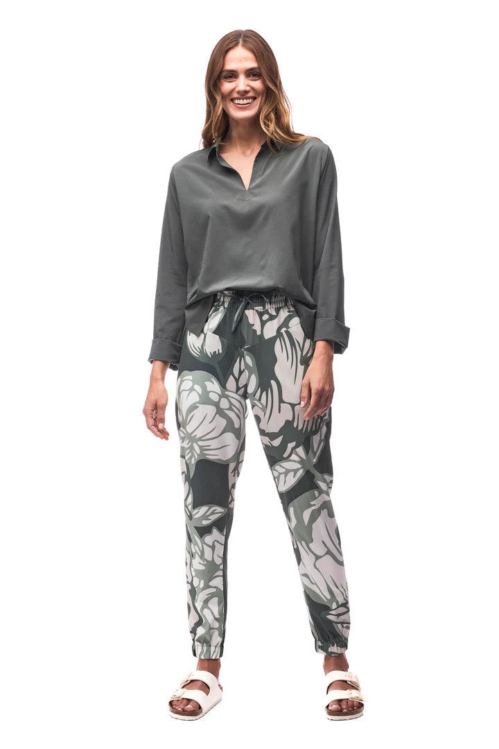  s26p0001

Indyeva Pantalon Lastik II - Femme - NEPHRITE PIWONIA PRINT