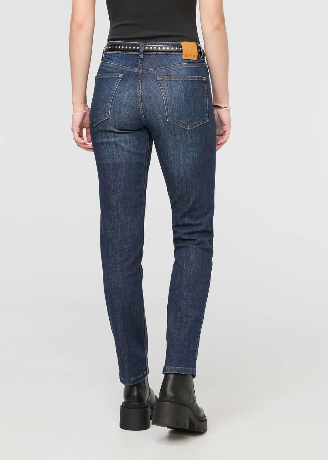 DU/ER Pantalon Performance Denim Girlfriend - Femme
