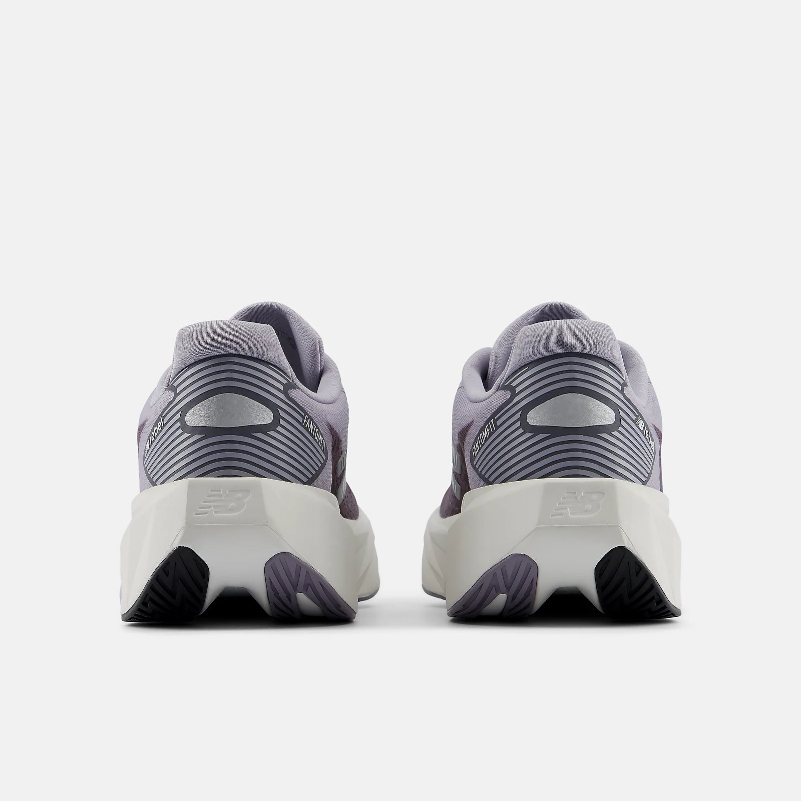 NEW BALANCE CHAUSSURES DE COURSE SUR ROUTE FUELCELL REBEL V5 - FEMME